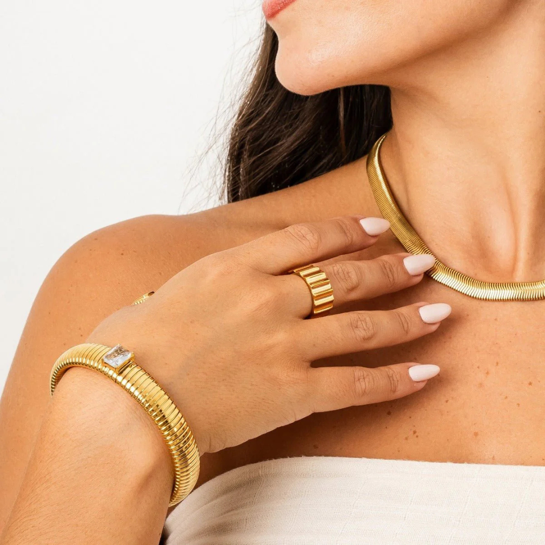 Essential Bold Snake Chain