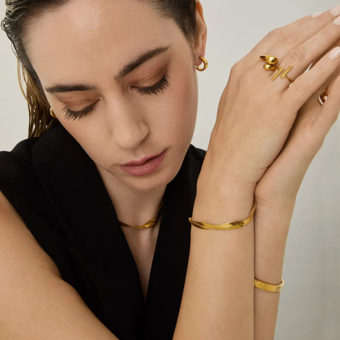 Essential Twisted Snake Bracelet