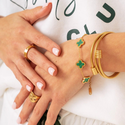 Essential Coil Bracelet